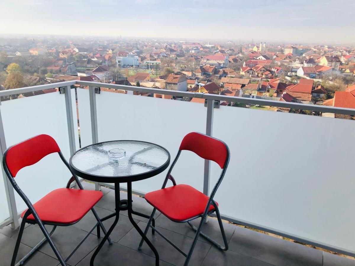 Apartament Denissia Oradea Luaran gambar